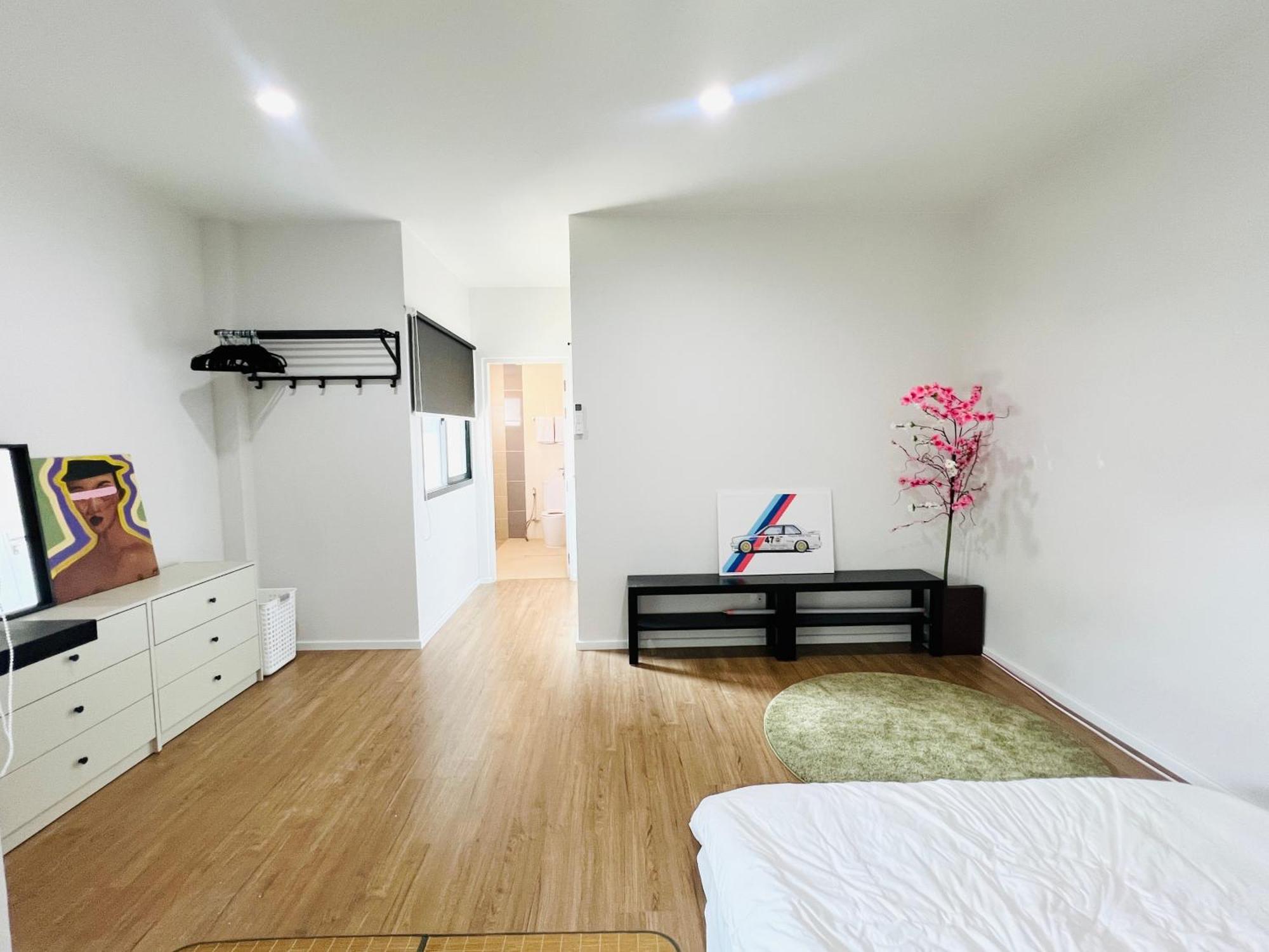 Stylish2bd Pool&gym Near Airport Hébergement de vacances Bangkok